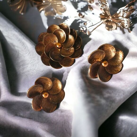 Demi Parure Earrings Brooch Set Vtg Copper Floral 50s 60s Daisy Estate MCM Retro - Picture 13 of 16